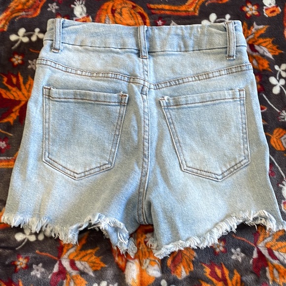 High wasted shorts - Picture 2 of 3